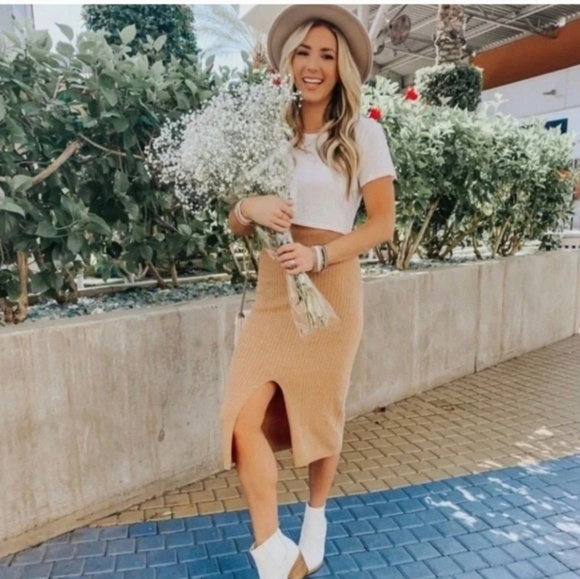 Free People Dresses & Skirts - Free People Ribbed Pencil  Skirt New With Tags